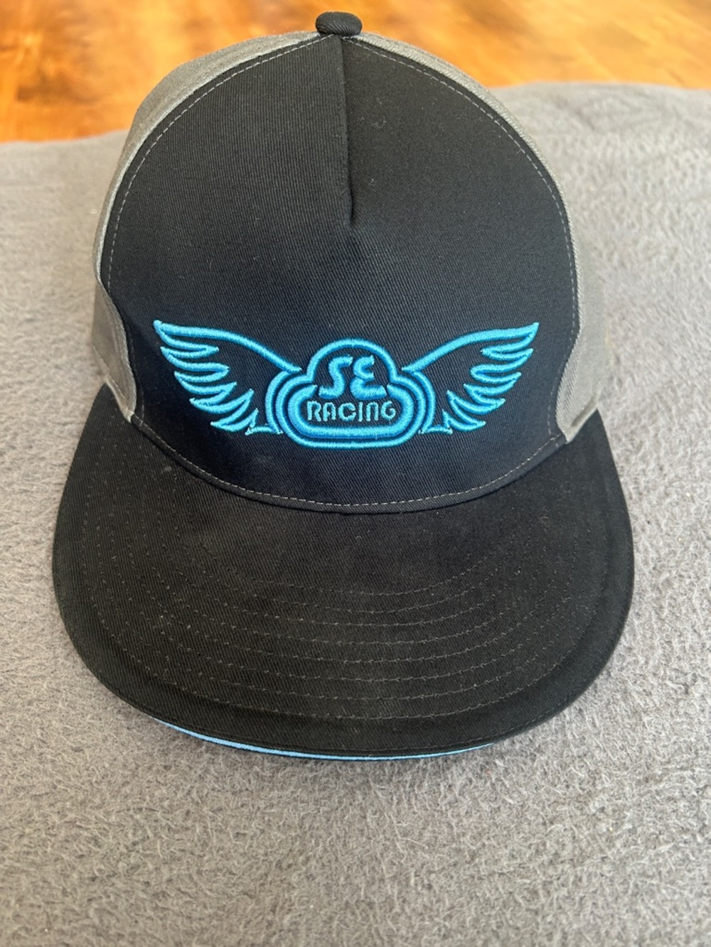 Men’s SE Racing Hat